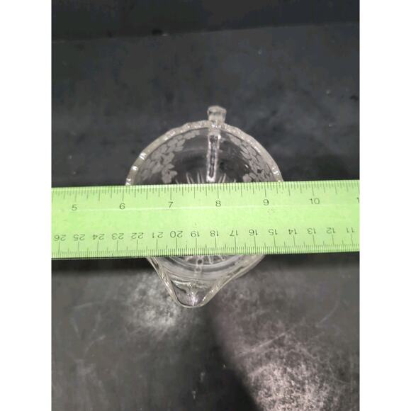 New Martinsville‎ Depression Glass Creamer, Vtg Radiance, Flower Basket Creamer - Picture 10 of 10